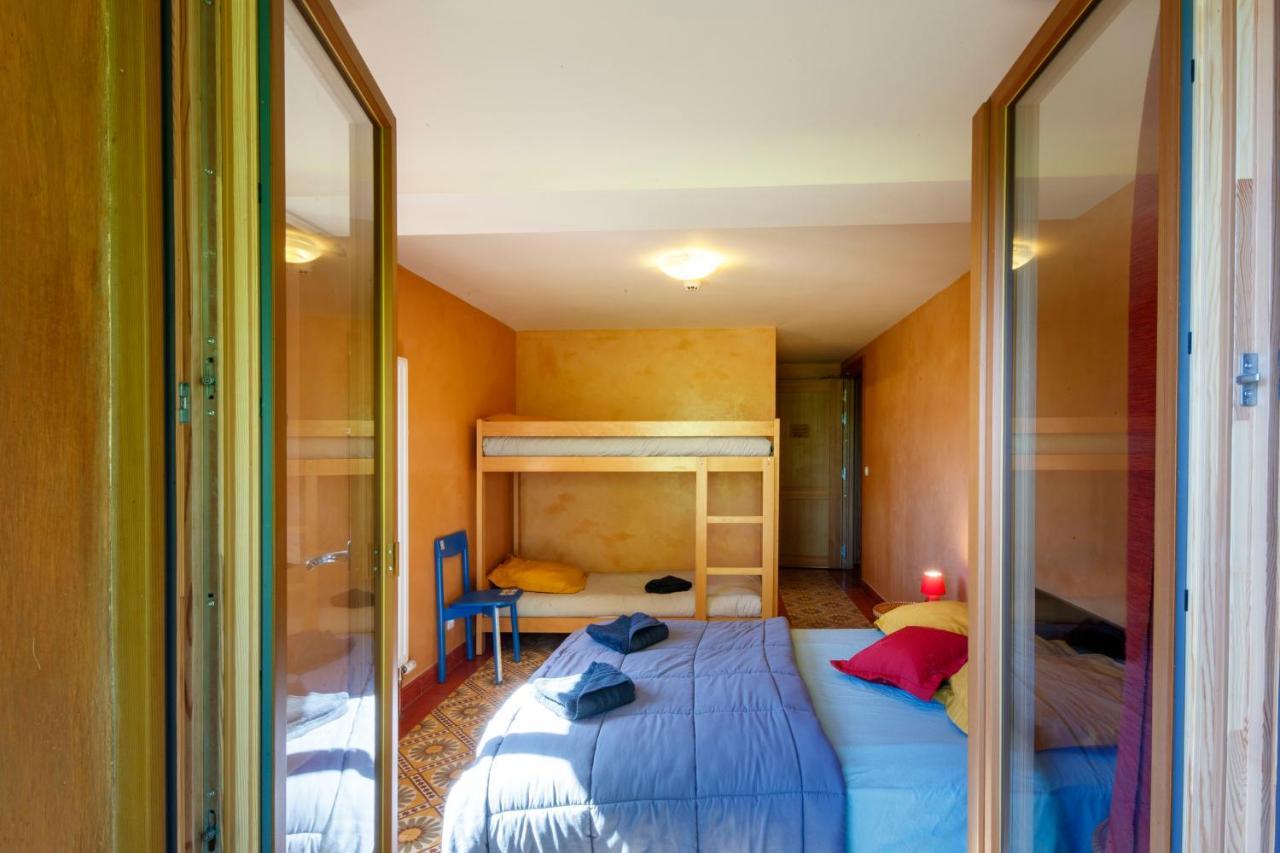 Eco-Hotel Et Yourtes Du Mercantour Guillaumes Exterior photo